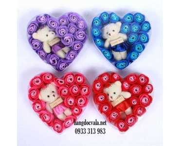 HOA HỒNG SÁP THƠM KÈM GẤU